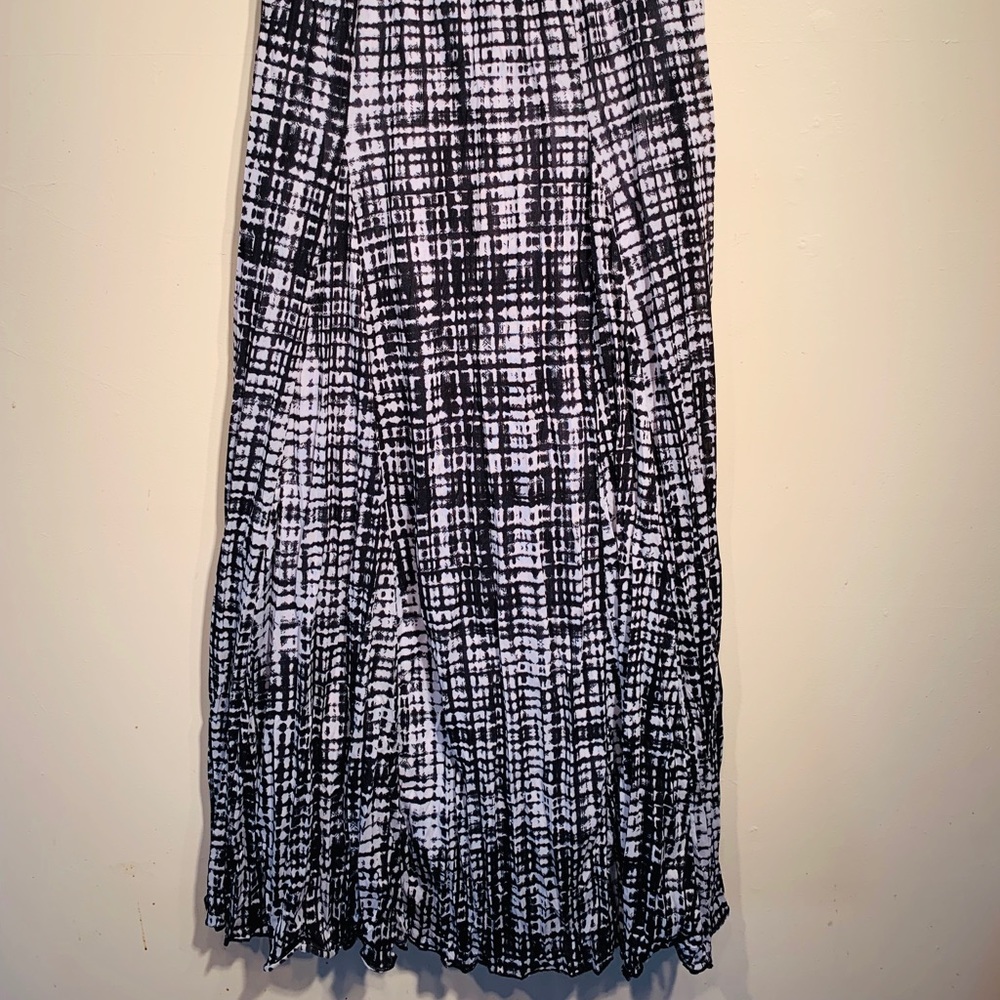 Black & White Skirt